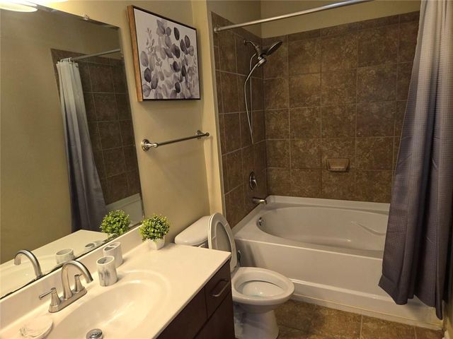 898 Oak Street SW 3203, Atlanta, GA 30310