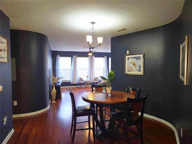898 Oak Street SW 3203, Atlanta, GA 30310