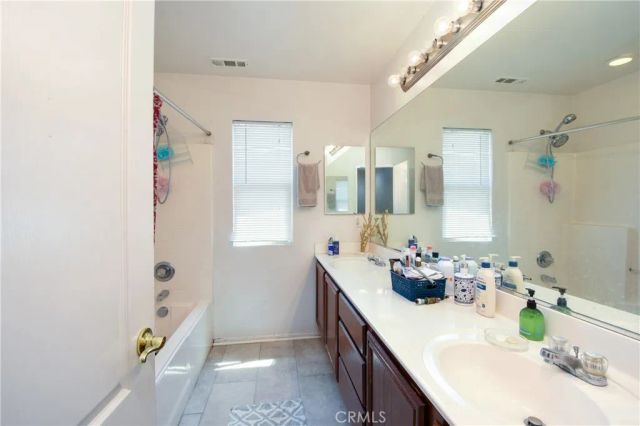 845 Brisbane, Hemet, CA 92545