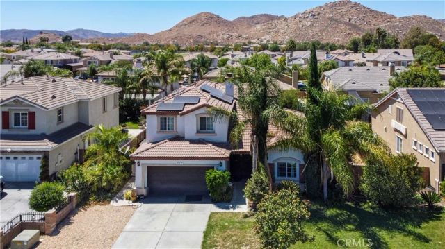 845 Brisbane, Hemet, CA 92545