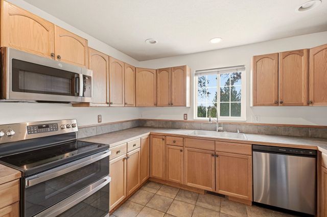1515 S Deep Creek Ln, Medical Lake, WA 99022