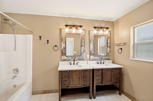 1515 S Deep Creek Ln, Medical Lake, WA 99022