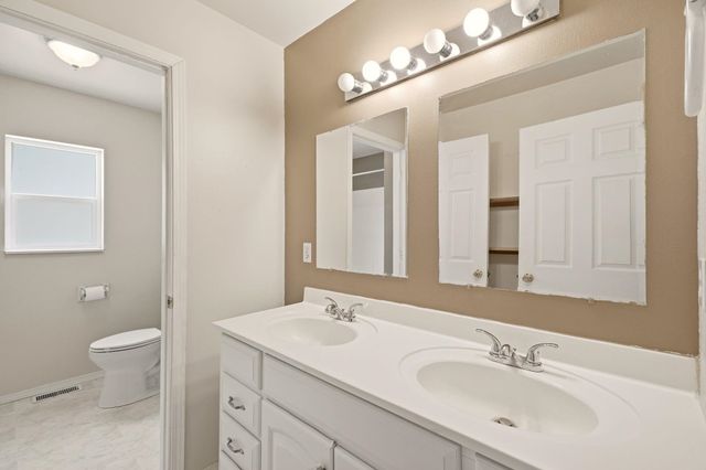 1515 S Deep Creek Ln, Medical Lake, WA 99022