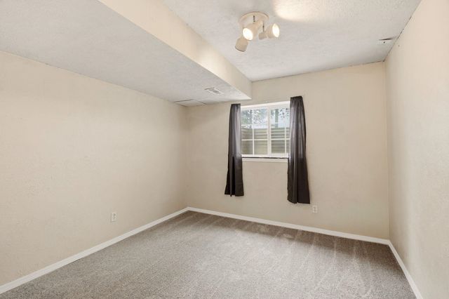 1515 S Deep Creek Ln, Medical Lake, WA 99022