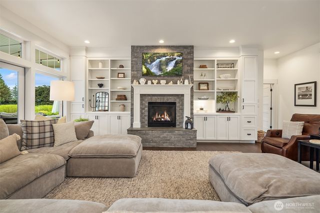 591 Meeker Lane, Lynden, WA 98264