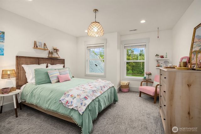 591 Meeker Lane, Lynden, WA 98264