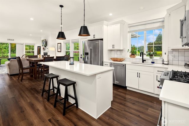 591 Meeker Lane, Lynden, WA 98264