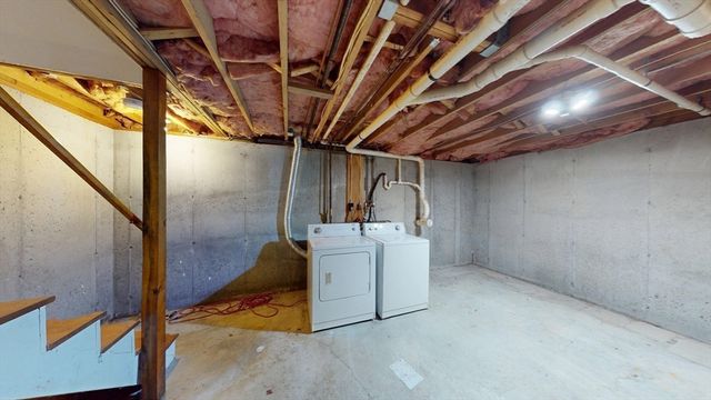 64 Mechanic St 3, Attleboro, MA 02703