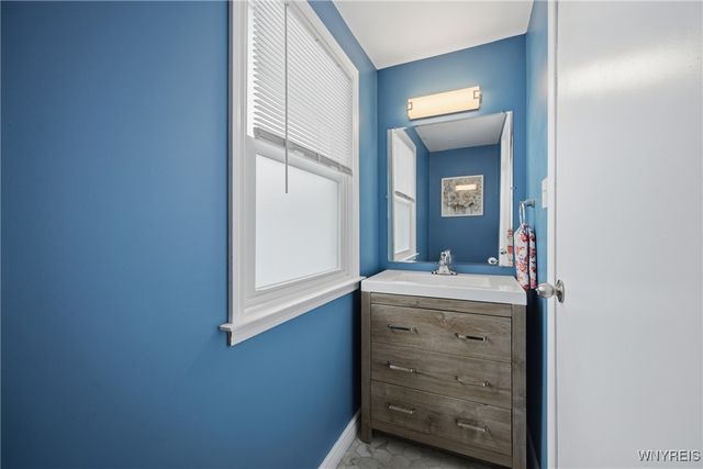 3823 Macklem Avenue, Niagara Falls, NY 14305