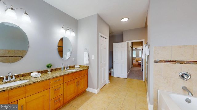 1410 N BOND ST, Baltimore, MD 21213