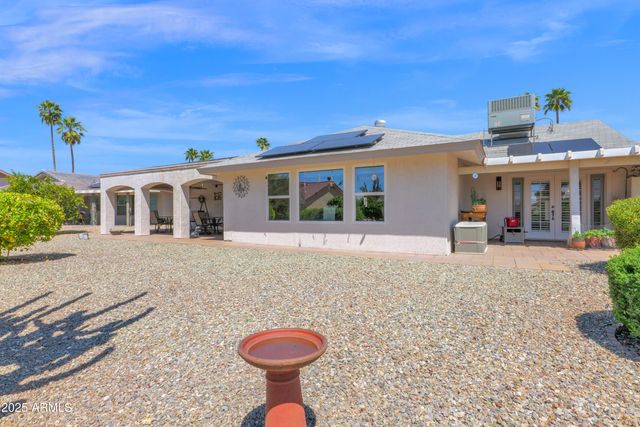 14215 W PARKLAND Drive, Sun City West, AZ 85375