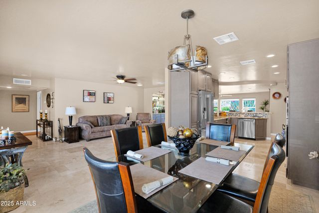 14215 W PARKLAND Drive, Sun City West, AZ 85375