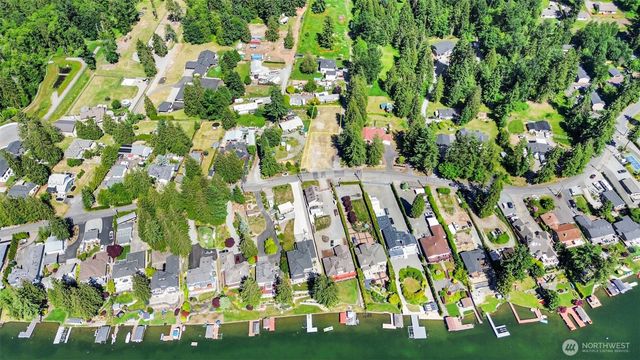 7013 VANDERMARK ROAD E, Bonney Lake, WA 98391