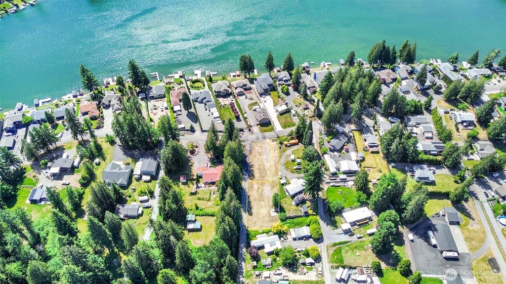 7013 VANDERMARK ROAD E, Bonney Lake, WA 98391