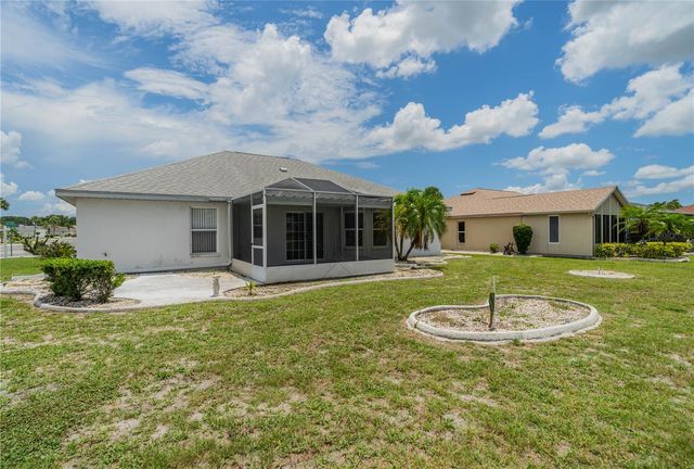 301 CALOOSA PALMS COURT, Sun City Center, FL 33573