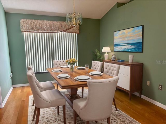 301 CALOOSA PALMS COURT, Sun City Center, FL 33573