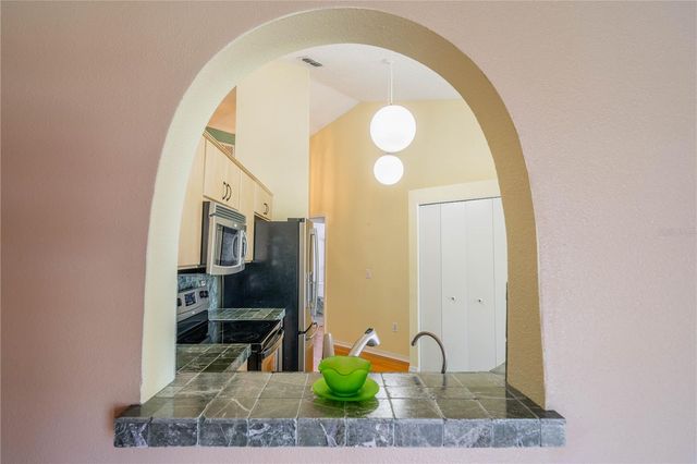 301 CALOOSA PALMS COURT, Sun City Center, FL 33573