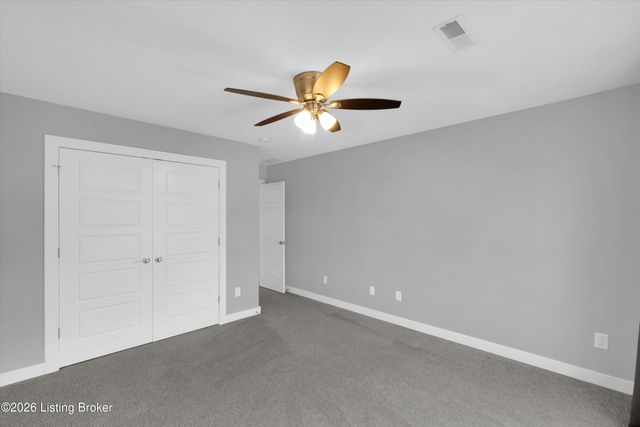 4105 Kendy Ridge Ct, Louisville, KY 40299
