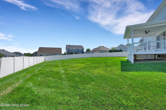 4105 Kendy Ridge Ct, Louisville, KY 40299