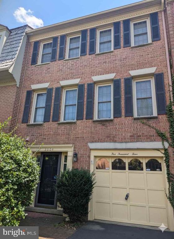 5004 HERITAGE LN, Alexandria, VA 22311