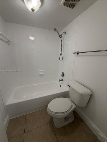 12124 Saint Andrews Place 206, Miramar, FL 33025