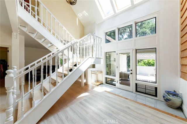 15601 Saddleback Road, Canyon Country, CA 91387