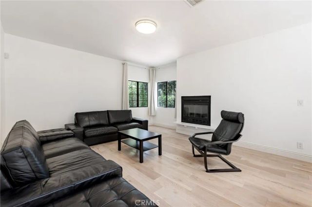 15601 Saddleback Road, Canyon Country, CA 91387