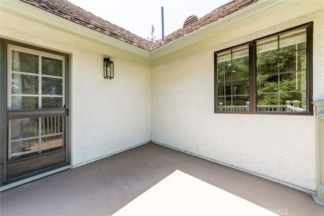15601 Saddleback Road, Canyon Country, CA 91387