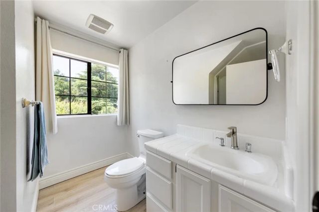 15601 Saddleback Road, Canyon Country, CA 91387