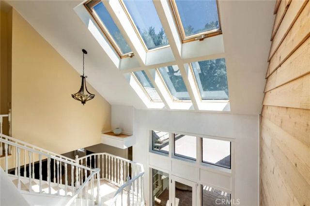 15601 Saddleback Road, Canyon Country, CA 91387