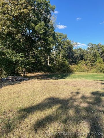 4702 Peppernut, Durant, OK 74701