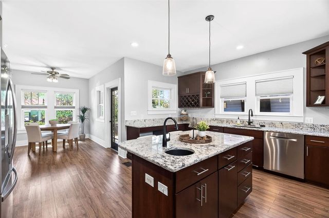 120 N SHINE AVENUE, Orlando, FL 32801