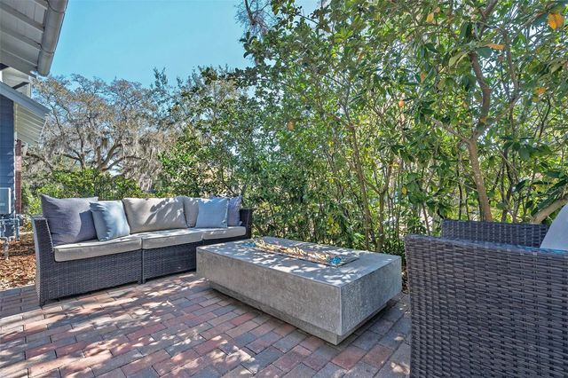 120 N SHINE AVENUE, Orlando, FL 32801