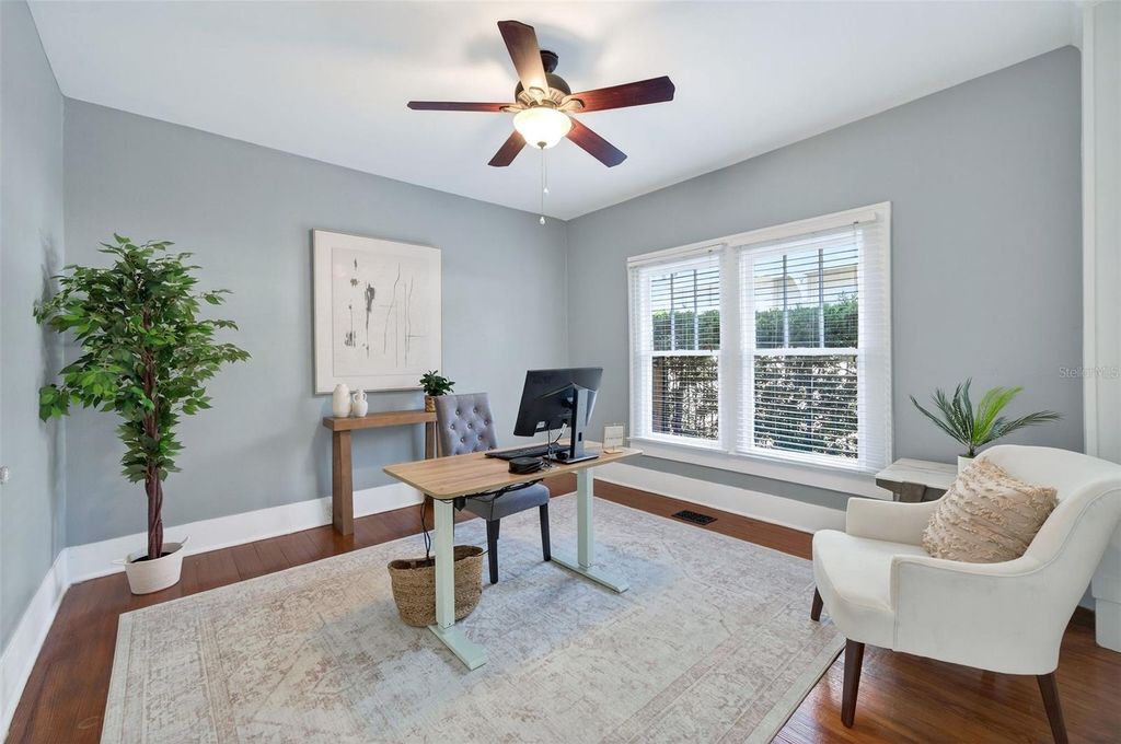 Image 29 of property listing at 120 N SHINE AVENUE, Orlando, FL 32801