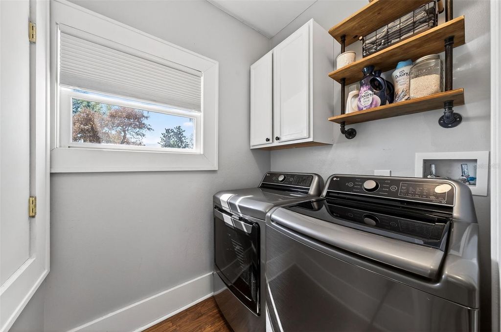 Image 34 of property listing at 120 N SHINE AVENUE, Orlando, FL 32801