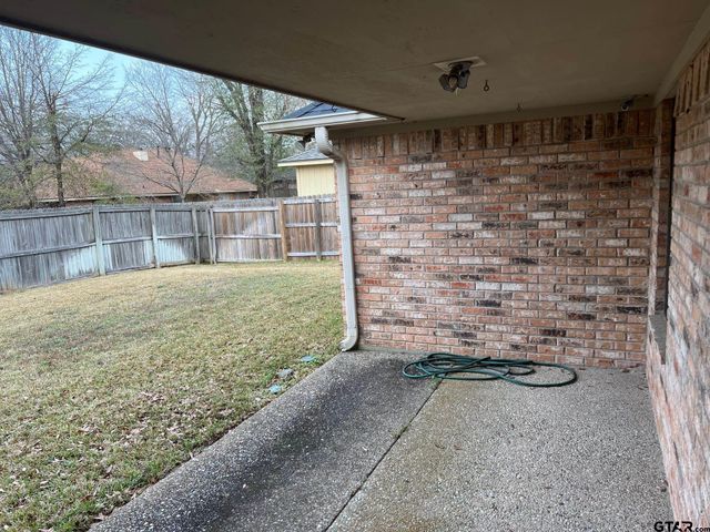 3222 OMEGA DR, Tyler, TX 75701