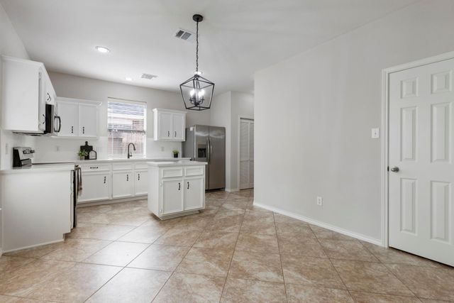 2318 Colonial Springs Lane, Spring, TX 77386