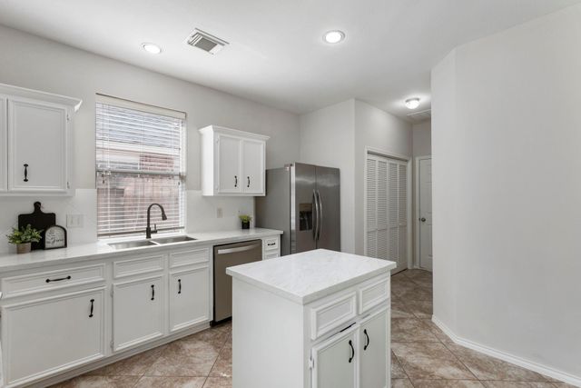 2318 Colonial Springs Lane, Spring, TX 77386