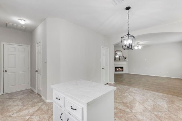 2318 Colonial Springs Lane, Spring, TX 77386