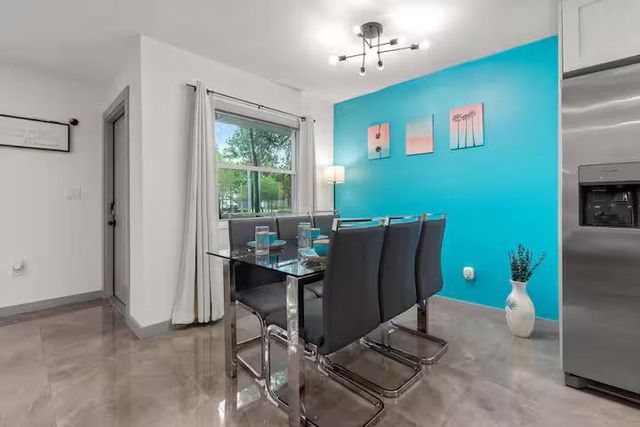 909 SW 16th Street, Fort Lauderdale, FL 33315