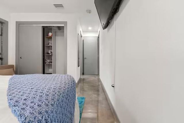 909 SW 16th Street, Fort Lauderdale, FL 33315