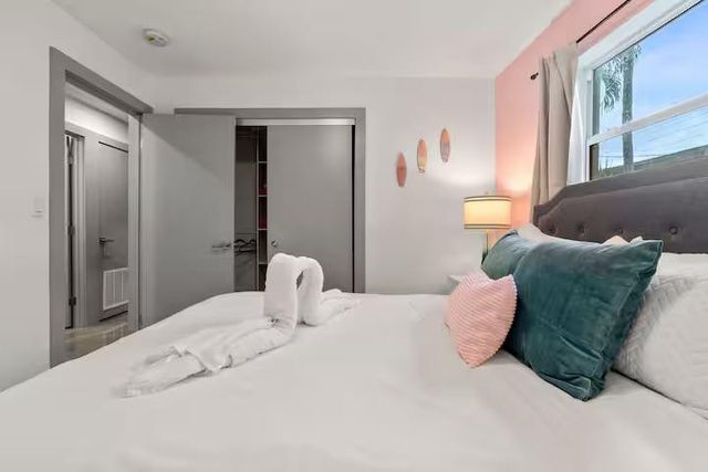 909 SW 16th Street, Fort Lauderdale, FL 33315