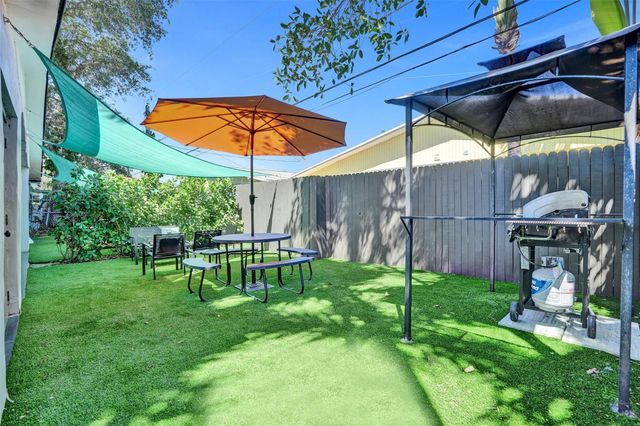 909 SW 16th Street, Fort Lauderdale, FL 33315