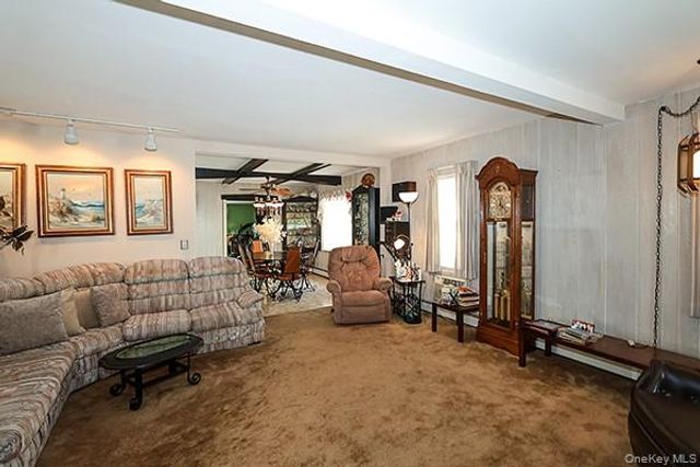 425 Linden Street, Bellmore, NY 11710