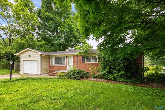 3811 Duncan Circle, Huntsville, AL 35810