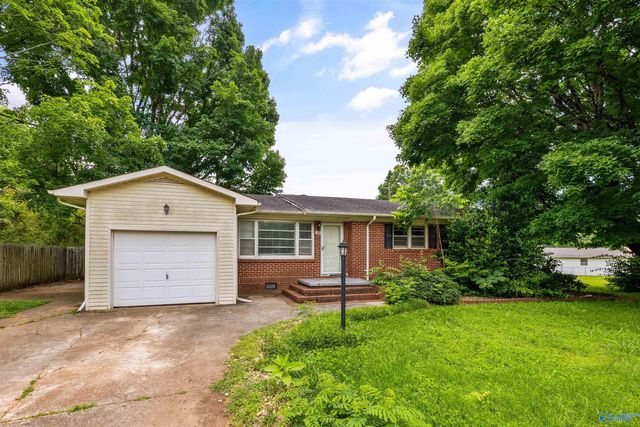 3811 Duncan Circle, Huntsville, AL 35810