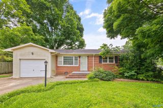 3811 Duncan Circle, Huntsville, AL 35810