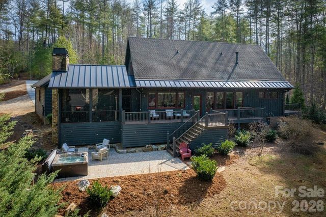3201 Donahue Drive, Nebo, NC 28761