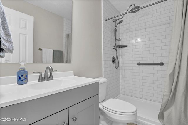 305 Rose Bud Lane, Holly Ridge, NC 28445