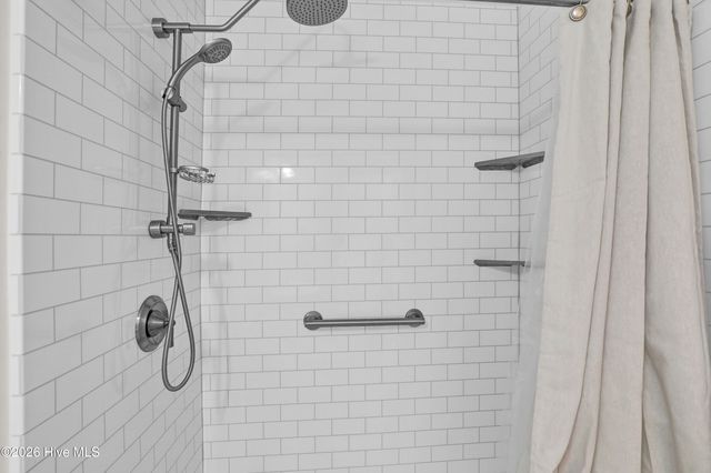 305 Rose Bud Lane, Holly Ridge, NC 28445